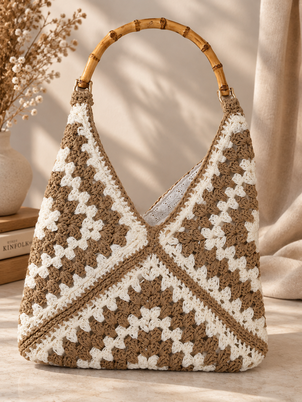 Chainettes handmade beige and ivory cotton crochet bag with bamboo handle